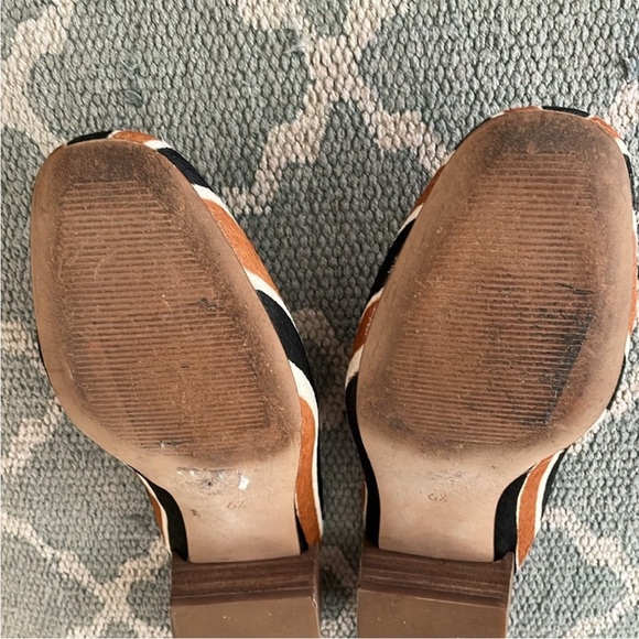 Madewell Calf Hair Mules 6.5 - Picture 9 of 13
